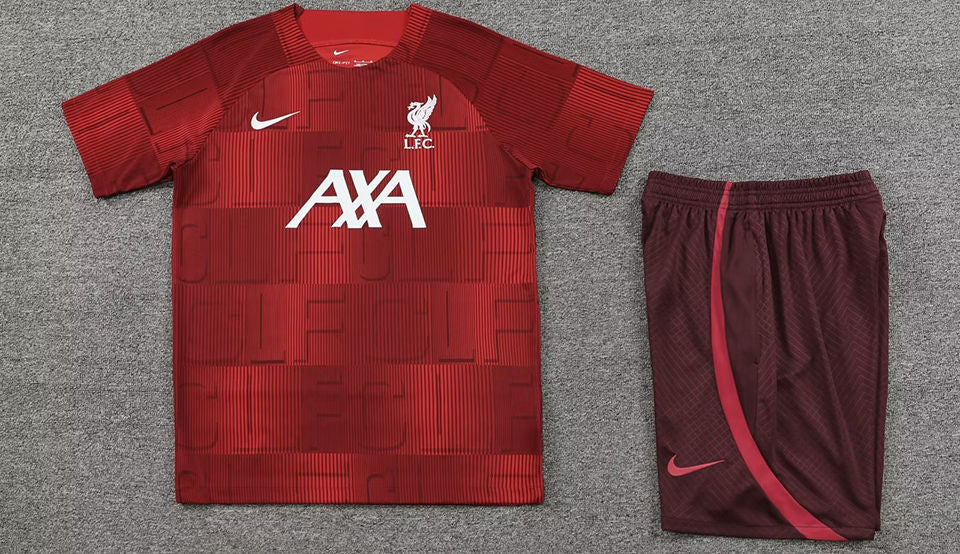 Liverpool Red Short Training Set 23/24