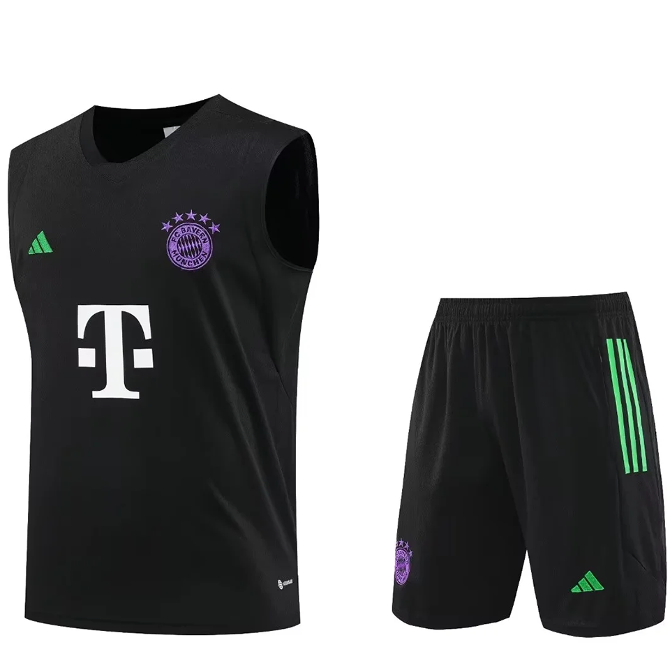 Bayern Black Short Training Set No Sleeves 23/24a