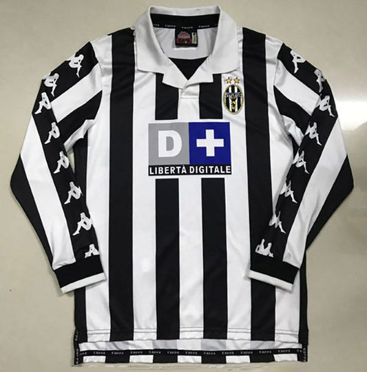 Juventus Retro Home Kit 1999/00