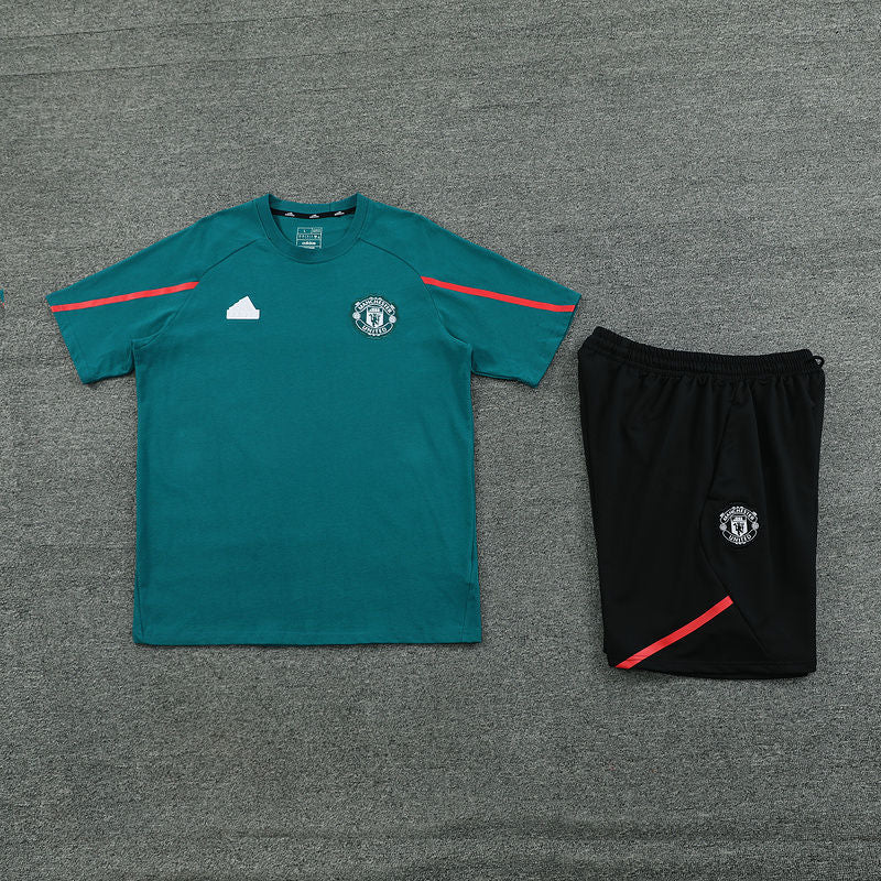 Man Utd Blue Short Training Set 24/25