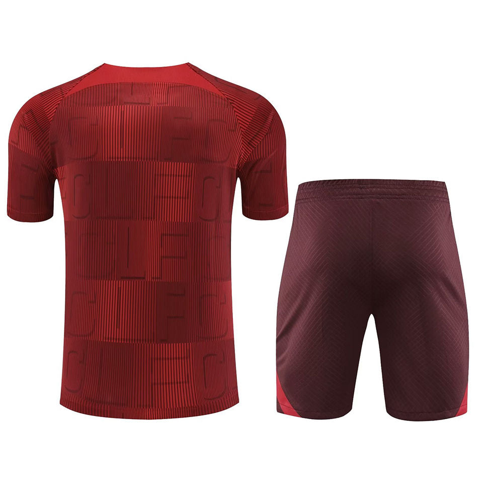 Liverpool Red Short Training Set 23/24