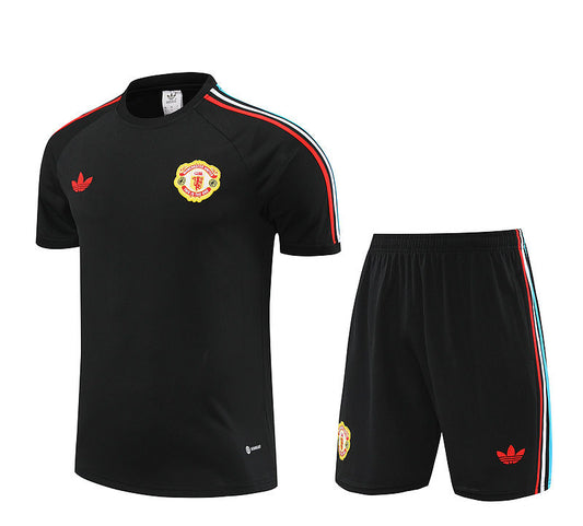 Man Utd Black Short Training Set 24/25