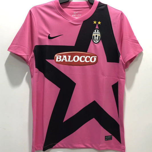 Juventus Retro Pink Kit 2011/12