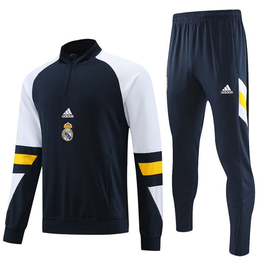 Real Madrid Black Halfzip Tracksuit 23/24